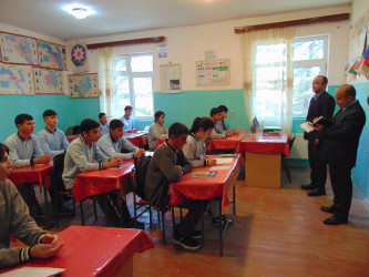 Təhsildən yayınma hallarının qarşısının alınması və nəzarətin gücləndirilməsi məqsədilə rayonun ümumtəhsil məktəblərində görüşlər keçirilir