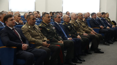 Xankəndi şəhərində “Dayanıqlı və sabit gələcək naminə ekoloji risklərin idarə edilməsi” mövzusunda konfrans keçirilib
