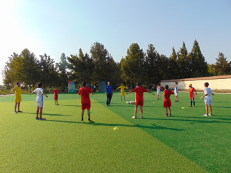 Cəbrayıl rayonunda şəhidlərimizin xatirəsinə həsr olunmuş futbol idman növü üzrə ustad dərsləri təşkil olunub