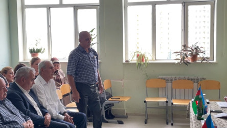 Rayon rəhbəri Bakı şəhəri, Qaradağ rayonu, Qobu Park 3-də rayon sakinləri ilə səyyar görüş-qəbul keçirib