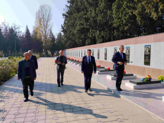 İcra başçısı Kürdəmir rayonunda yerləşən köçkün şəhərciyində  rayon sakinləri ilə səyyar görüş-qəbul keçirib