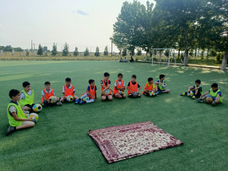 Fövqəladə Mobil Könüllü Dəstəsinin (FMKD)  futbolçularla təlimləri  davam edir