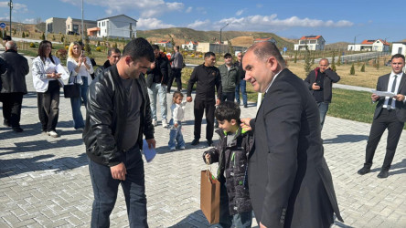 Növbəti köç karvanı Cəbrayılın Horovlu kəndinə yola salınıb