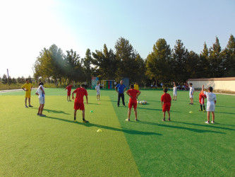 Cəbrayıl rayonunda şəhidlərimizin xatirəsinə həsr olunmuş futbol idman növü üzrə ustad dərsləri təşkil olunub