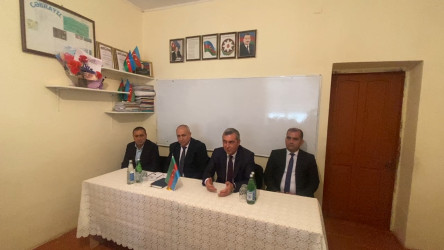 Rayon rəhbəri  Bakı şəhəri, Suraxanı rayonunda səyyar görüş-qəbul keçirib