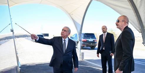 Prezident İlham Əliyev Cəbrayıl rayonunda “Şəfəq” Günəş Elektrik Stansiyasına gedən avtomobil yolunun açılışında iştirak edib