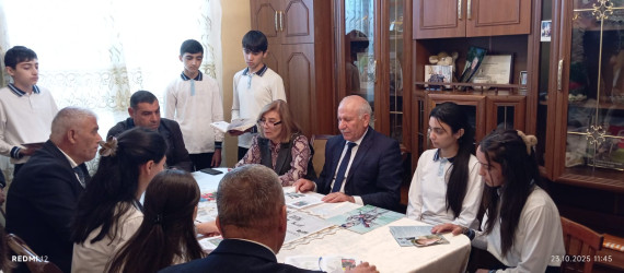 Cəbrayıl rayonu üzrə Uşaq Səfirlər Məclisinin fəalları şəhid Süleymanov Əyyub Rasim oğlunun ailəsini ziyarət ediblər