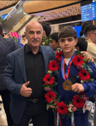 Məktəbimiz ikiqat Avropa Çempionu olub