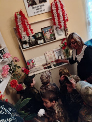 Cəbrayıl rayon 7 saylı Uşaq bağçasının uşaqları Şəhid İsmayılzadə Sevindik Ramil oğlunun ailəsini ziyarət ediblər