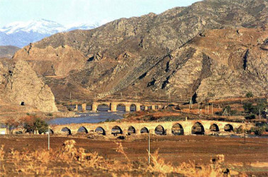 18 aprel Beynəlxalq Abidələr və Tarixi Yerlər Günüdür