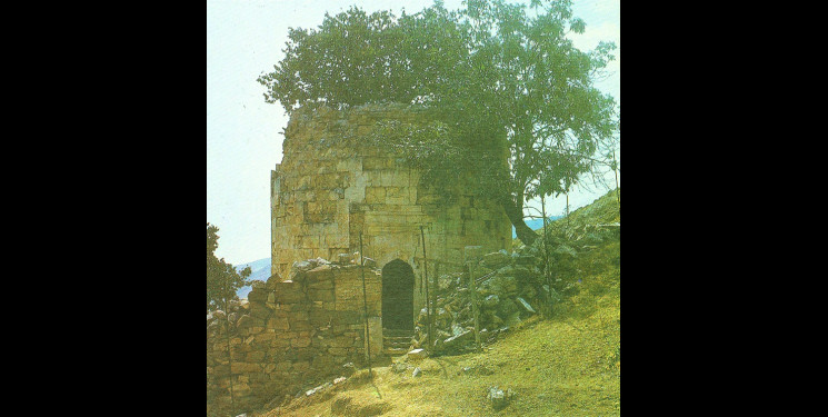 Tarixi abidələrimizdən olan “Şıx Baba türbəsi”