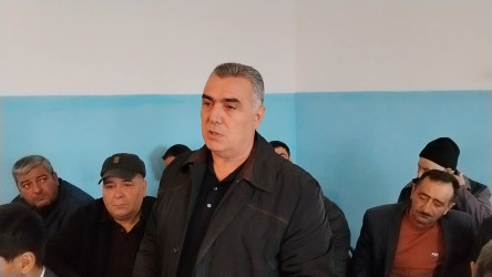 İcra başçısı 10 saylı Cəbrayıl qəsəbəsində rayon sakinləri ilə səyyar görüş-qəbul keçirib