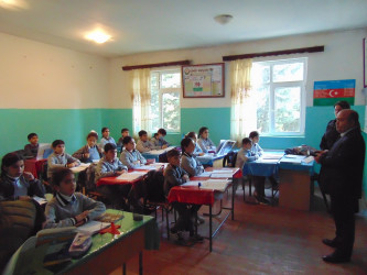 Təhsildən yayınma hallarının qarşısının alınması və nəzarətin gücləndirilməsi məqsədilə rayonun ümumtəhsil məktəblərində görüşlər keçirilir