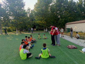 Fövqəladə Mobil Könüllü Dəstəsinin (FMKD)  futbolçularla təlimləri  davam edir
